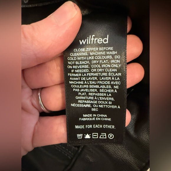 Aritzia Wilfred Melina Black Faux leather Pants Size 4 - Picture 6 of 11